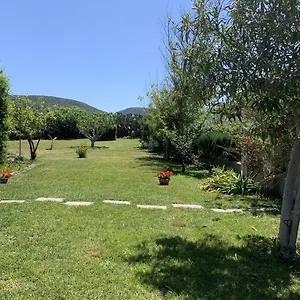 Hideaway Haven Bed & Breakfast SantʼAnna Arresi