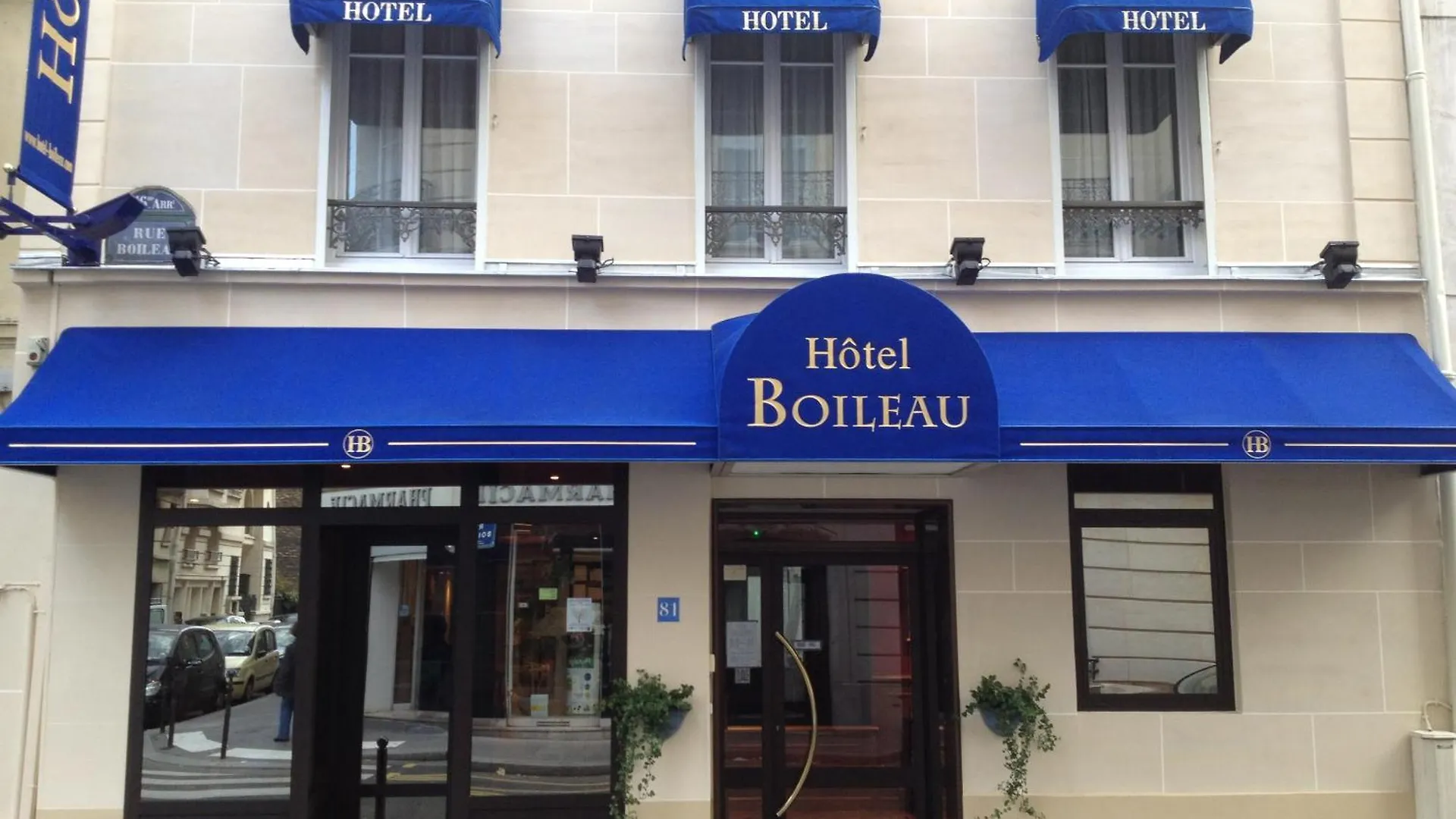 Hotel Boileau Paris France
